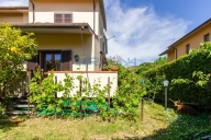 casa indipendente in vendita a Calci