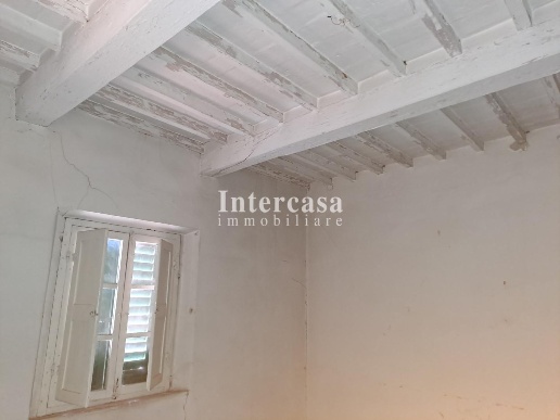 casa indipendente in vendita a Calci in zona Villa