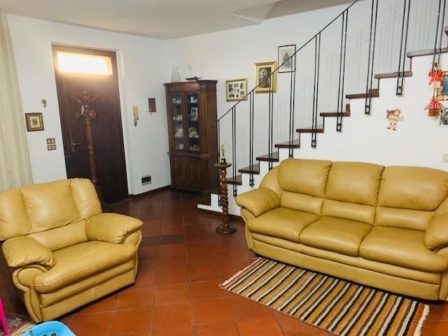 casa indipendente in vendita a Calci in zona Villa