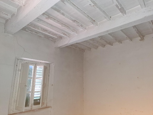 intera palazzina in vendita a Calci in zona Villa