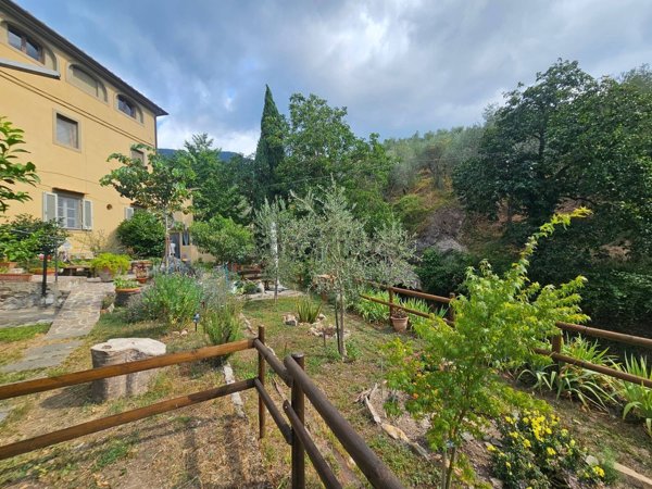 appartamento in vendita a Calci