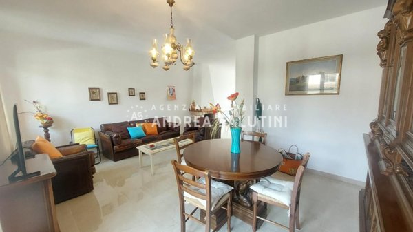 casa indipendente in vendita a Calci in zona Villa