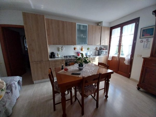 appartamento in vendita a Calci in zona Villa