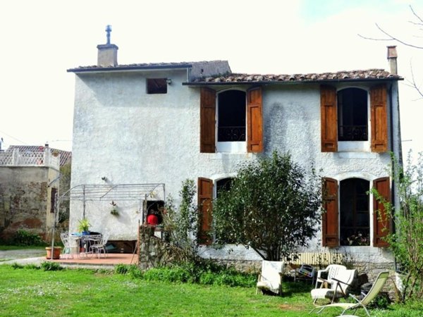 casale in vendita a Calci in zona Villa