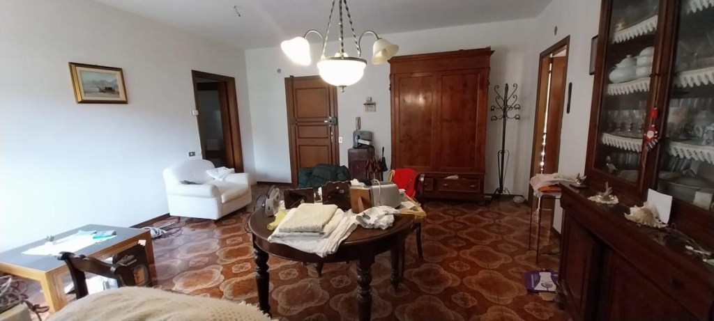 appartamento in vendita a Calci in zona Villa