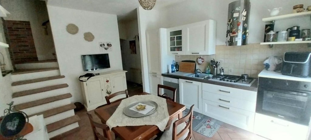 casa indipendente in vendita a Calci in zona Villa