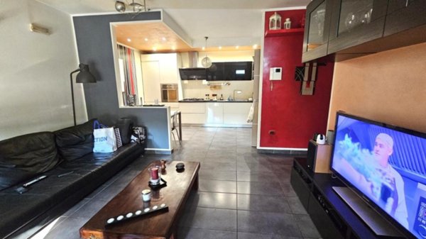 appartamento in vendita a Calci in zona Villa