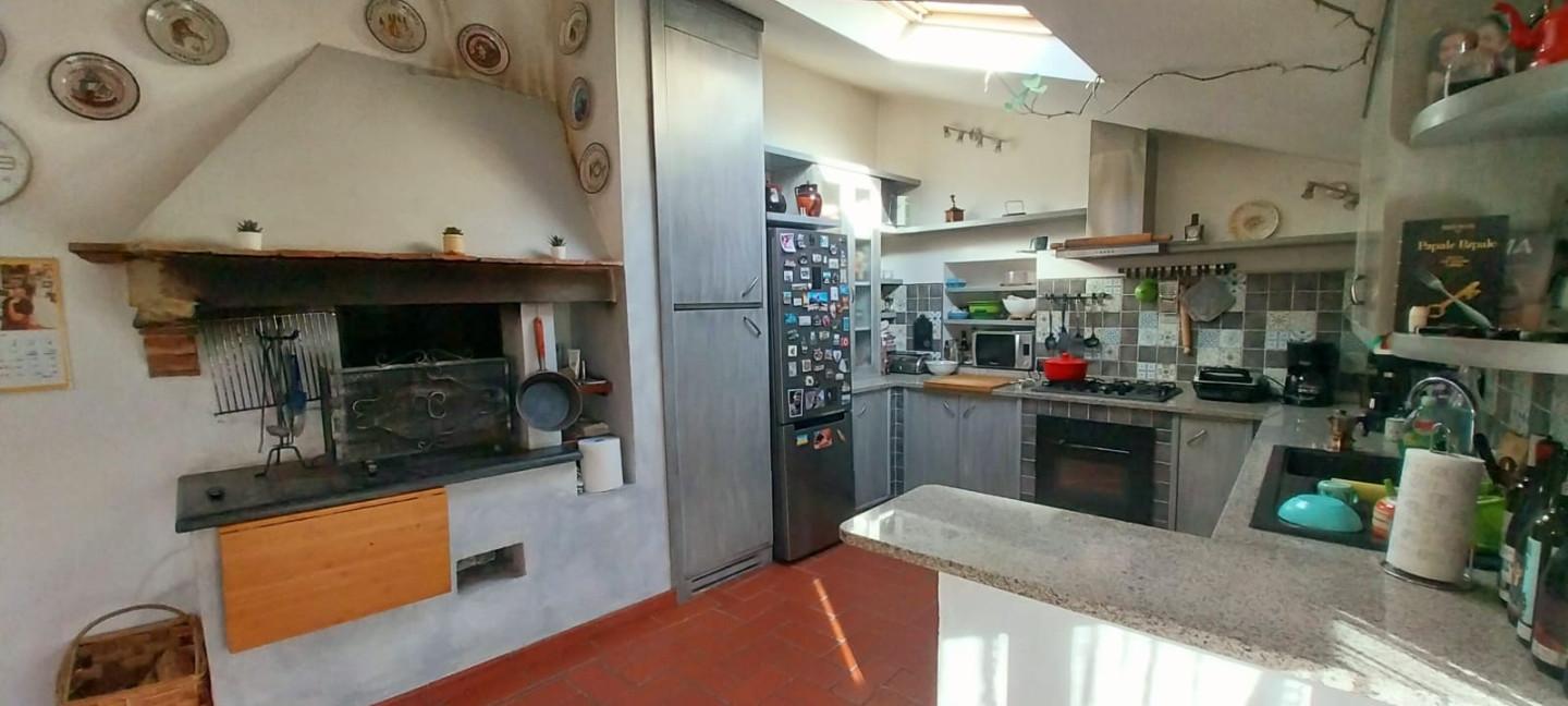 appartamento in vendita a Calci in zona Villa