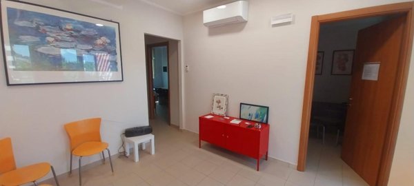 ufficio in vendita a Calci in zona Villa