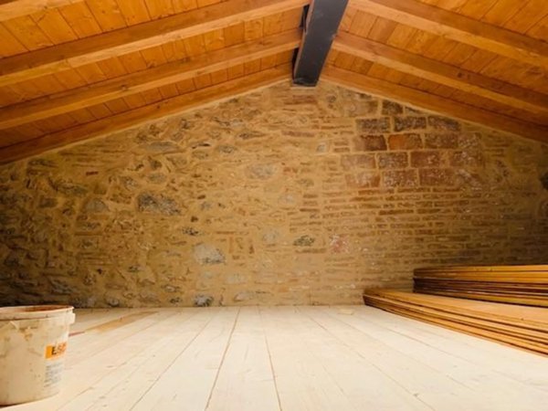 appartamento in vendita a Calci in zona Villa