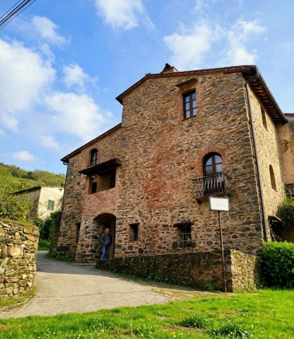 casa indipendente in vendita a Calci in zona Villa