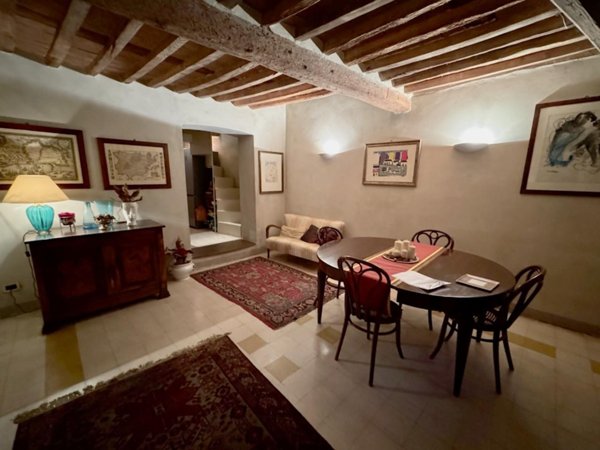 casa indipendente in vendita a Calci in zona Villa