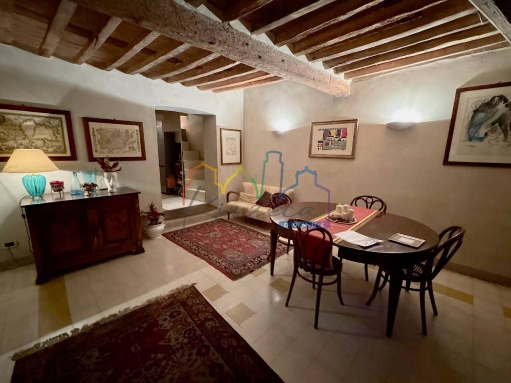 casa indipendente in vendita a Calci in zona Villa