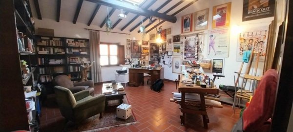 appartamento in vendita a Calci in zona Villa