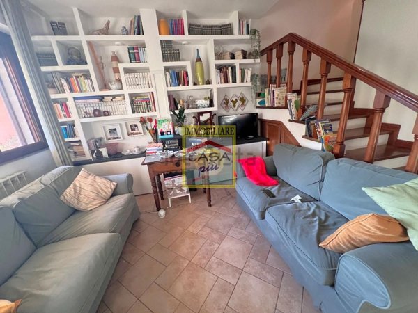 casa indipendente in vendita a Calci