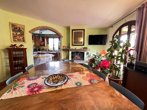 casa indipendente in vendita a Calcinaia