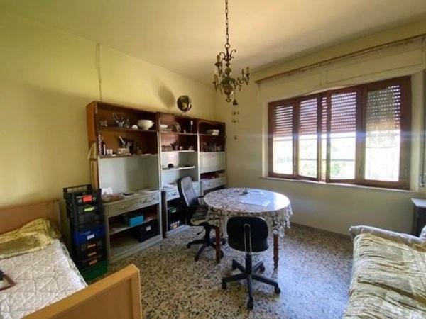 appartamento in vendita a Calcinaia in zona Fornacette