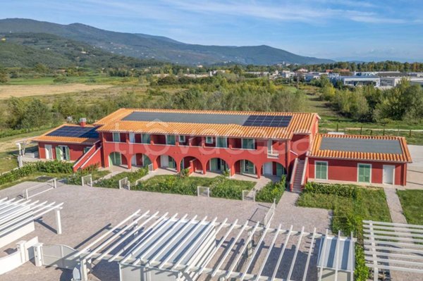 casa indipendente in vendita a Calcinaia in zona Fornacette