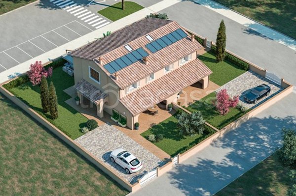 casa indipendente in vendita a Calcinaia