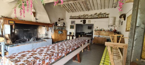 casa indipendente in vendita a Calcinaia in zona Fornacette