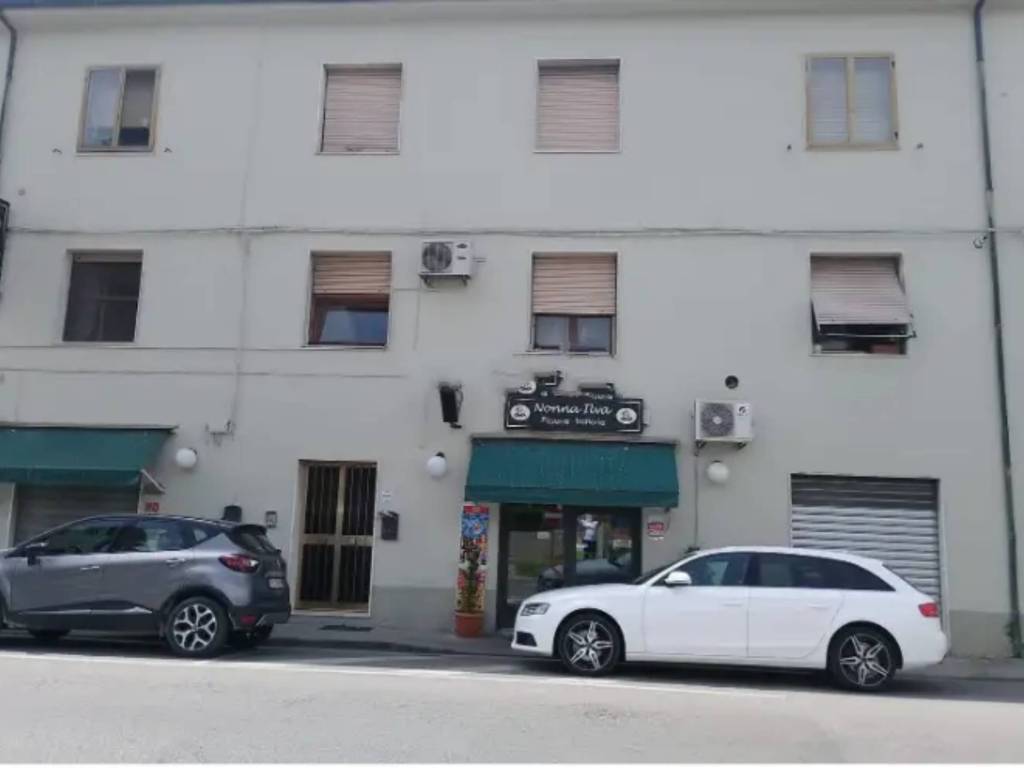 appartamento in vendita a Calcinaia in zona Fornacette