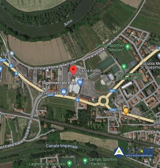locale commerciale in vendita a Calcinaia