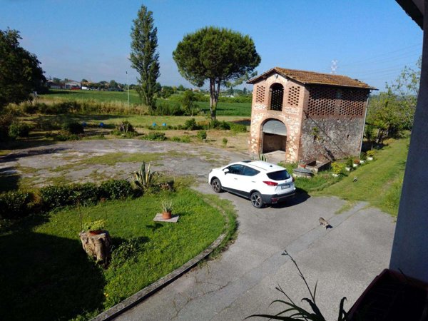 azienda agricola in vendita a Calcinaia