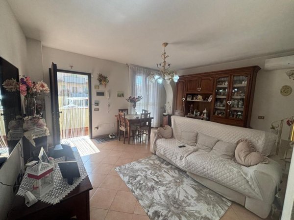 casa indipendente in vendita a Calcinaia in zona Fornacette