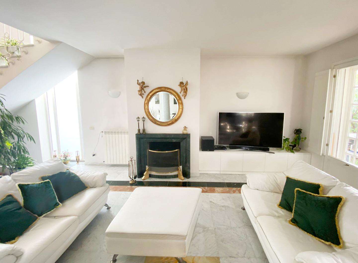 casa indipendente in vendita a Calcinaia