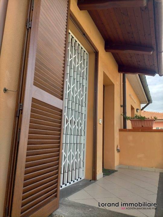 appartamento in vendita a Calcinaia in zona Fornacette