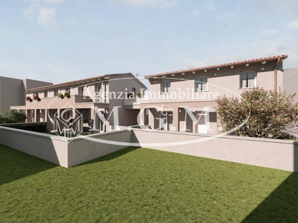 casa indipendente in vendita a Calcinaia