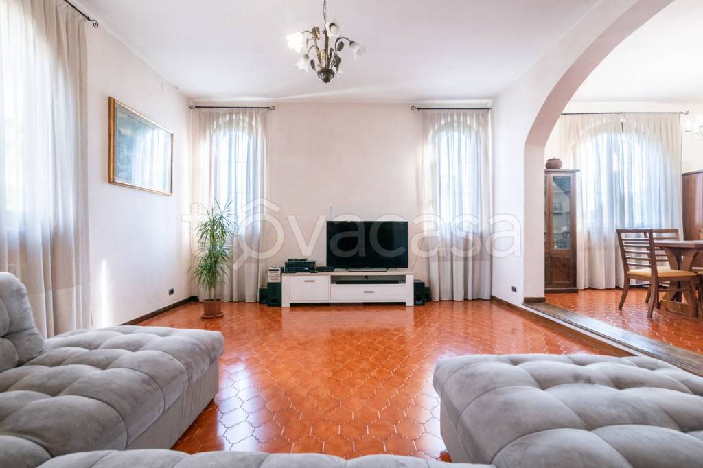 casa indipendente in vendita a Calcinaia