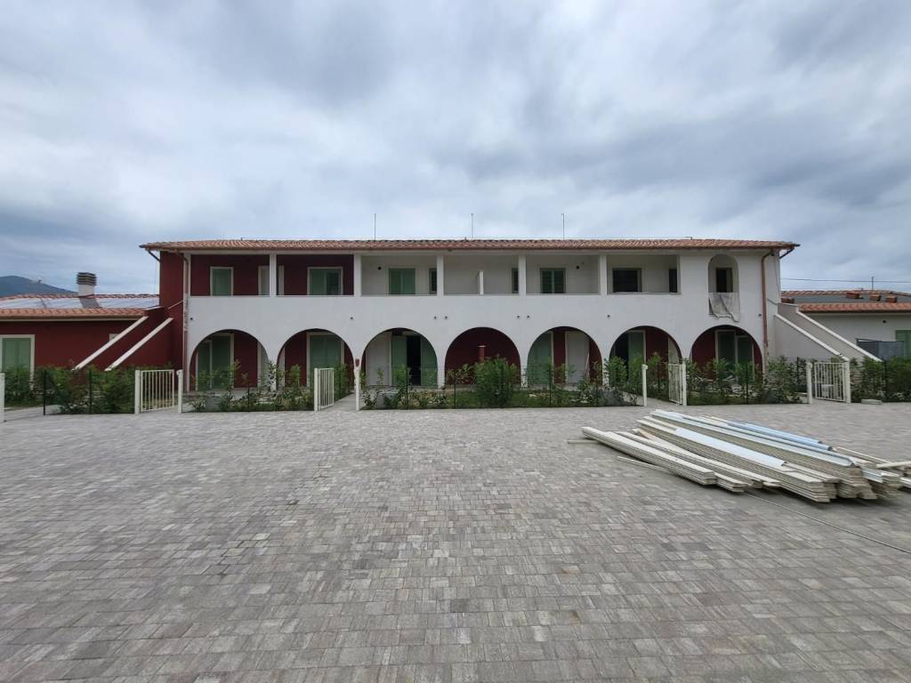 casa indipendente in vendita a Calcinaia in zona Fornacette