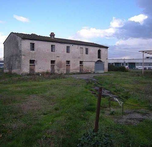 casa indipendente in vendita a Calcinaia in zona Fornacette