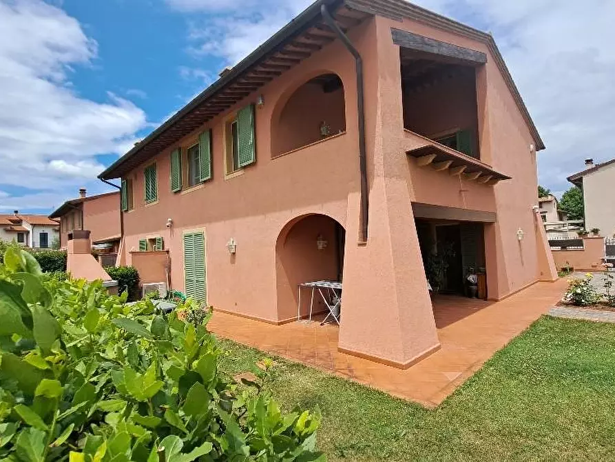 casa indipendente in vendita a Calcinaia