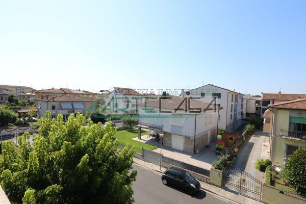 appartamento in vendita a Calcinaia in zona Fornacette