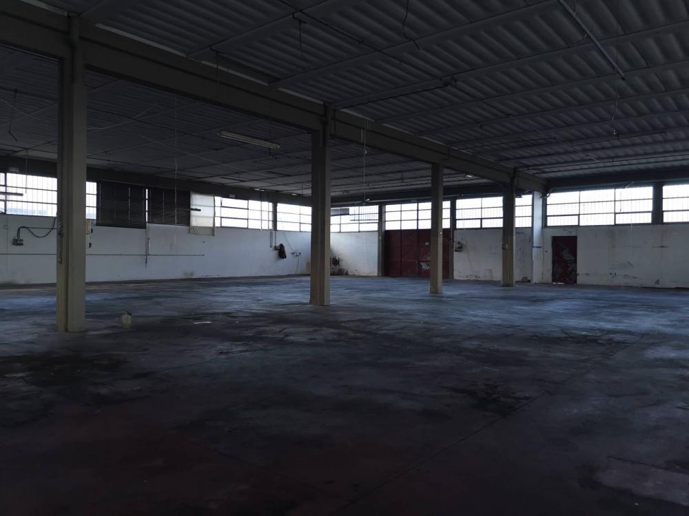 locale di sgombero in vendita a Calcinaia