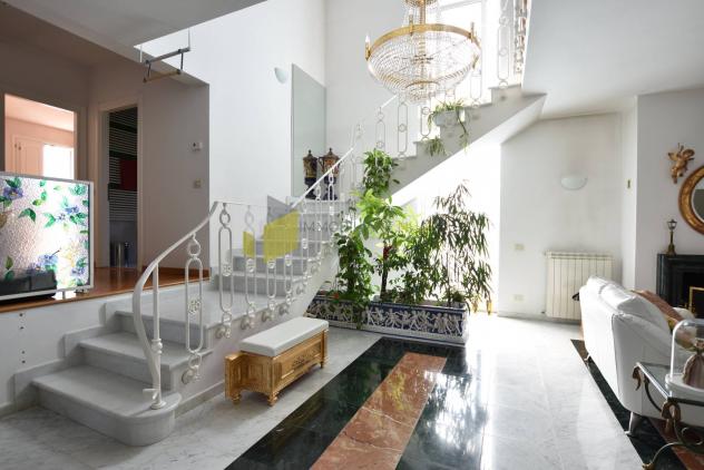 casa indipendente in vendita a Calcinaia