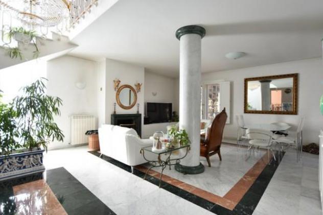 casa indipendente in vendita a Calcinaia