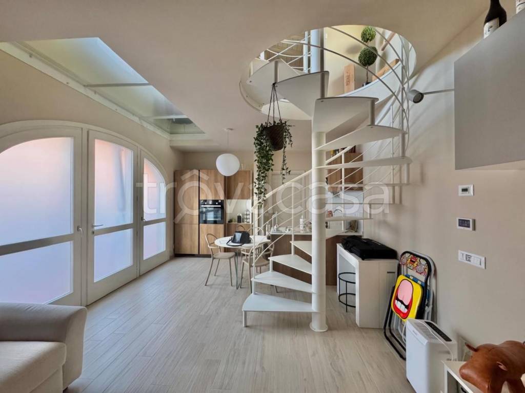 casa indipendente in vendita a Calcinaia