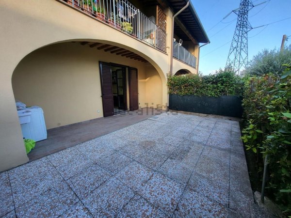 appartamento in vendita a Calcinaia in zona Fornacette