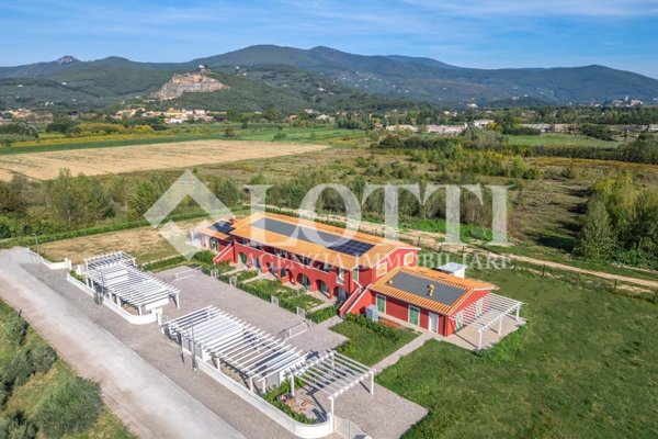 casa indipendente in vendita a Calcinaia in zona Fornacette