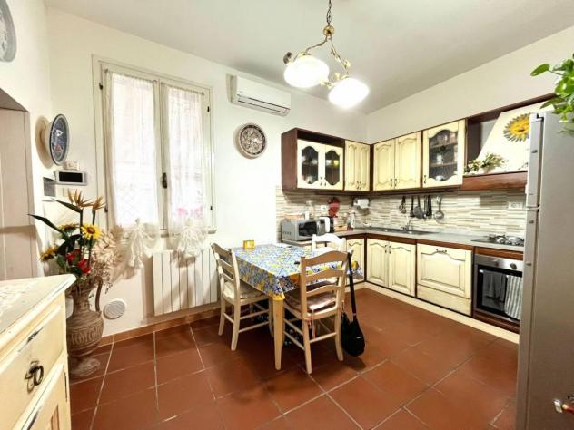 casa indipendente in vendita a Calcinaia in zona Fornacette