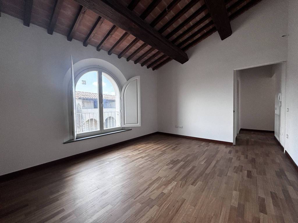 casa indipendente in vendita a Calcinaia