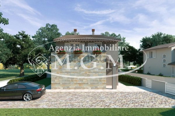 casa indipendente in vendita a Calcinaia