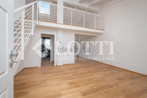 appartamento in vendita a Calcinaia in zona Fornacette