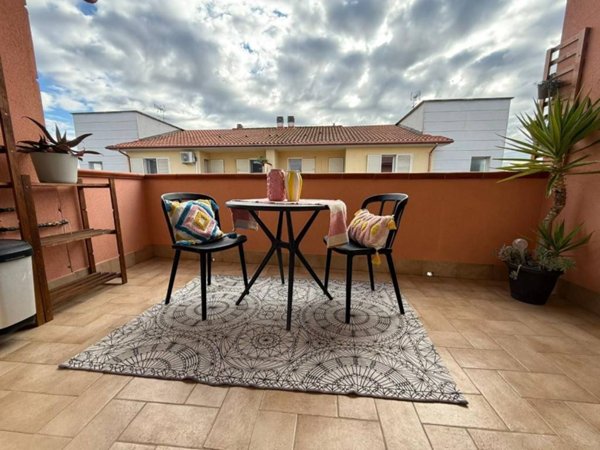 appartamento in vendita a Calcinaia in zona Fornacette