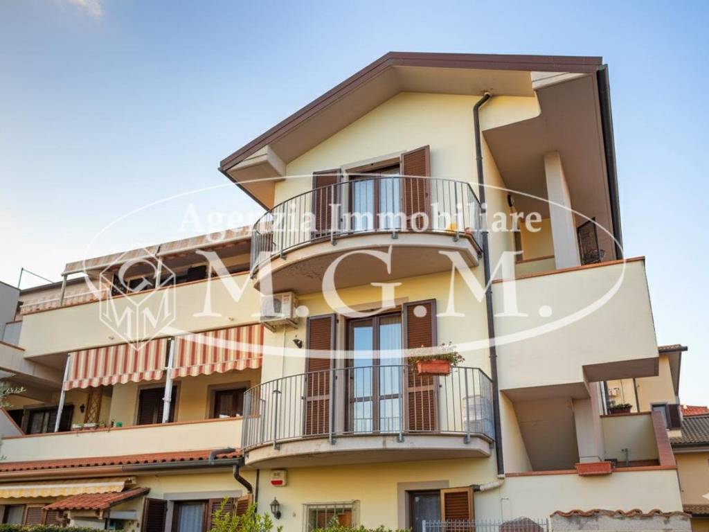 appartamento in vendita a Calcinaia in zona Fornacette