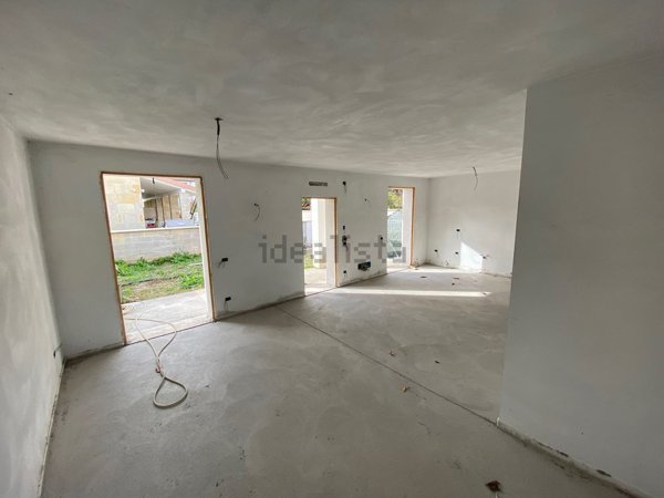 casa indipendente in vendita a Calcinaia