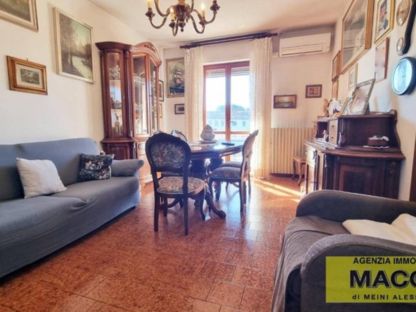appartamento in vendita a Calcinaia in zona Fornacette